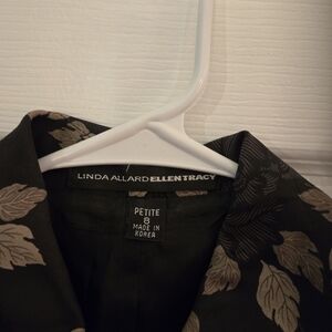 Ellen Tracy Women's Black Floral Blazer